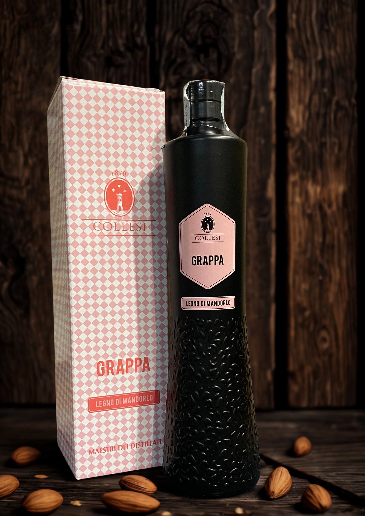 GRAPPA LEGNO DI MANDORLO ASTUCCIATA-COLLESI Collesi