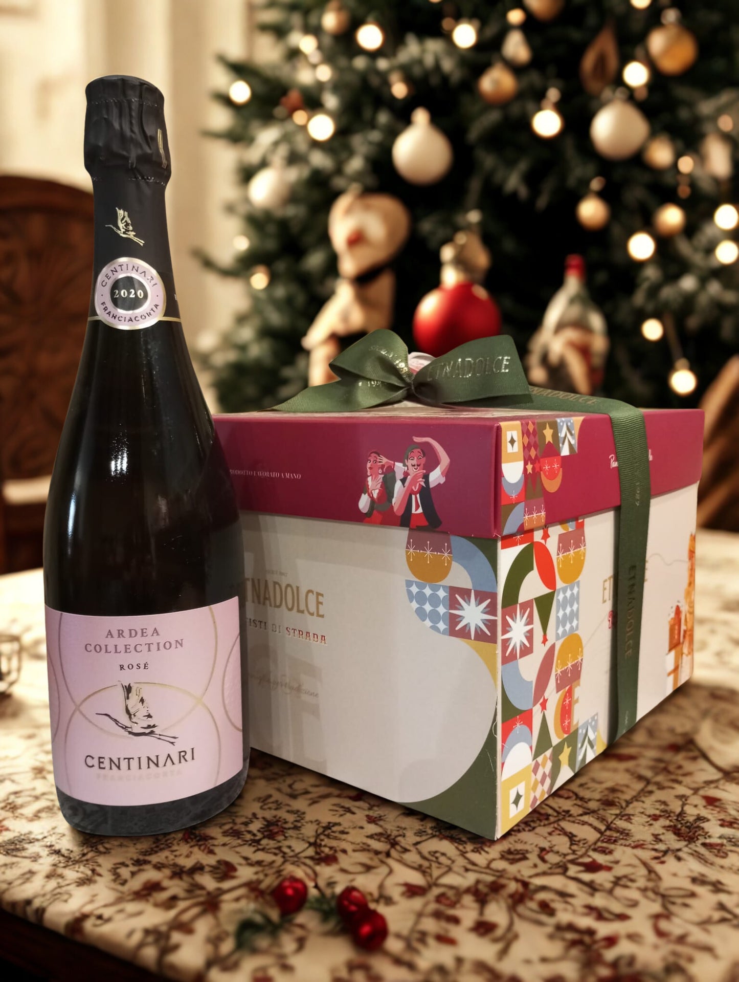 PANETTONE RICOTTA E VISCIOLE + ROSÉ MILLESIMATO ARDEA COLLECTION