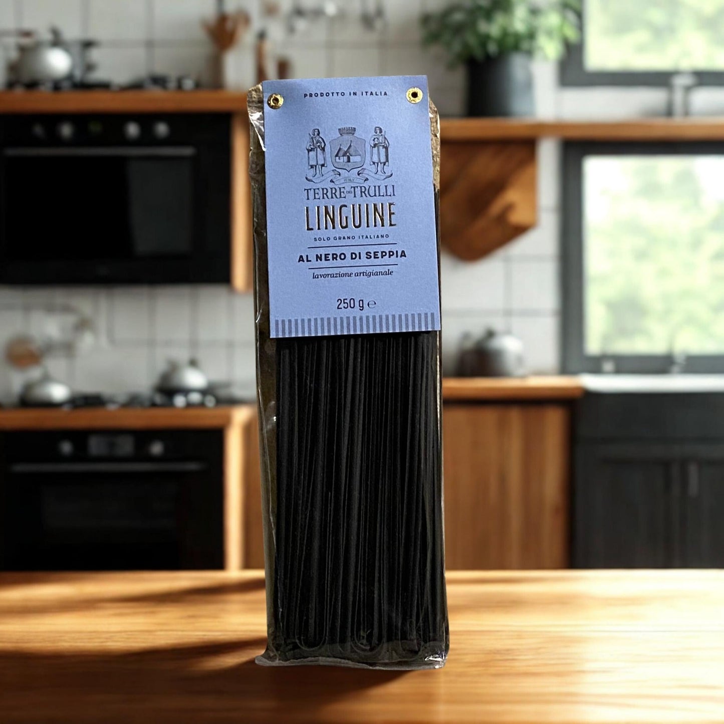 Tintenfisch-Tintenlinguine – TERRE DEI TRULLI