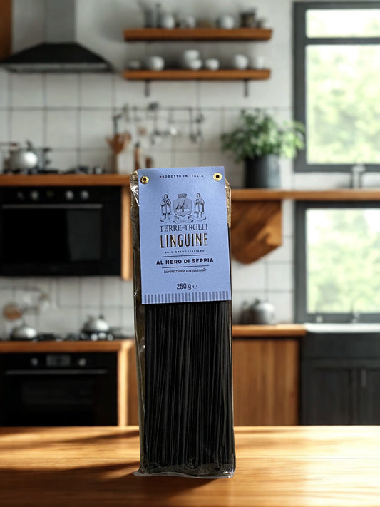 LINGUINE AL NERO DI SEPPIA-TERRE DEI TRULLI
